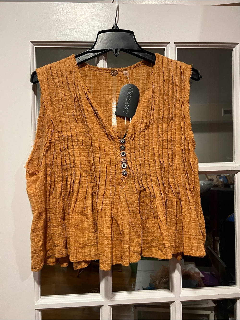 Textured Rust Orange Button-Front V-Neck Camisole by Mint Market